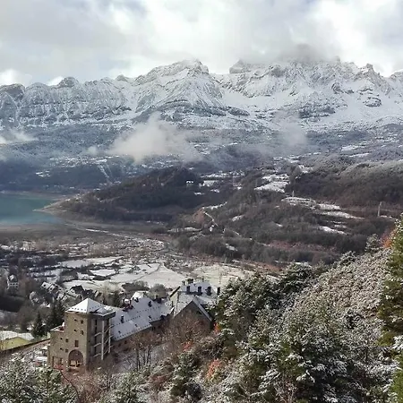 Casa La Hiedra Duplex Independiente Jardin Privado Appartamento Panticosa